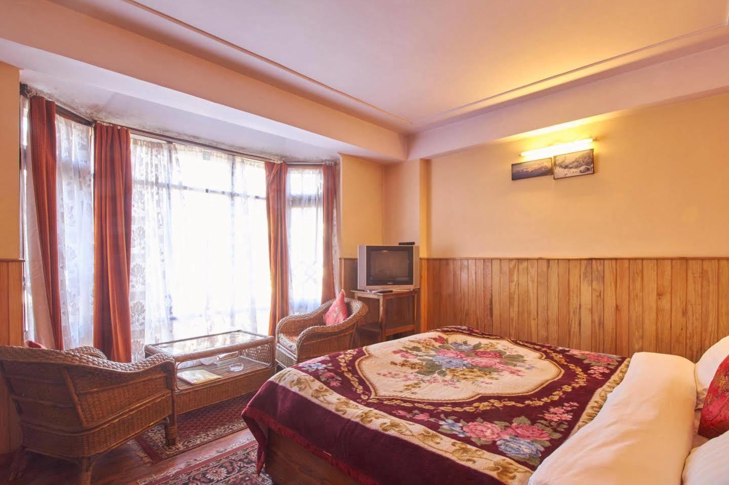 Tripvillas @ Snow Lion Homestay ダージリン エクステリア 写真